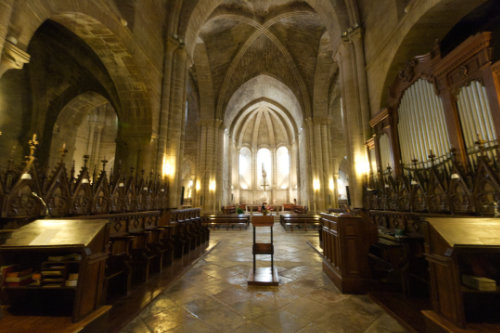 Coro de los monjes en el monasterio de la Oliva 